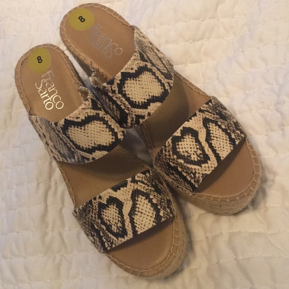 FRANCO SARTO Snakeskin Wedge “New”